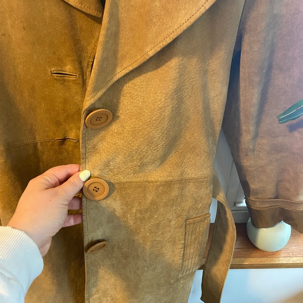 Gorgeous Vintage Le Chateau suede jacket - Picture 4 of 8